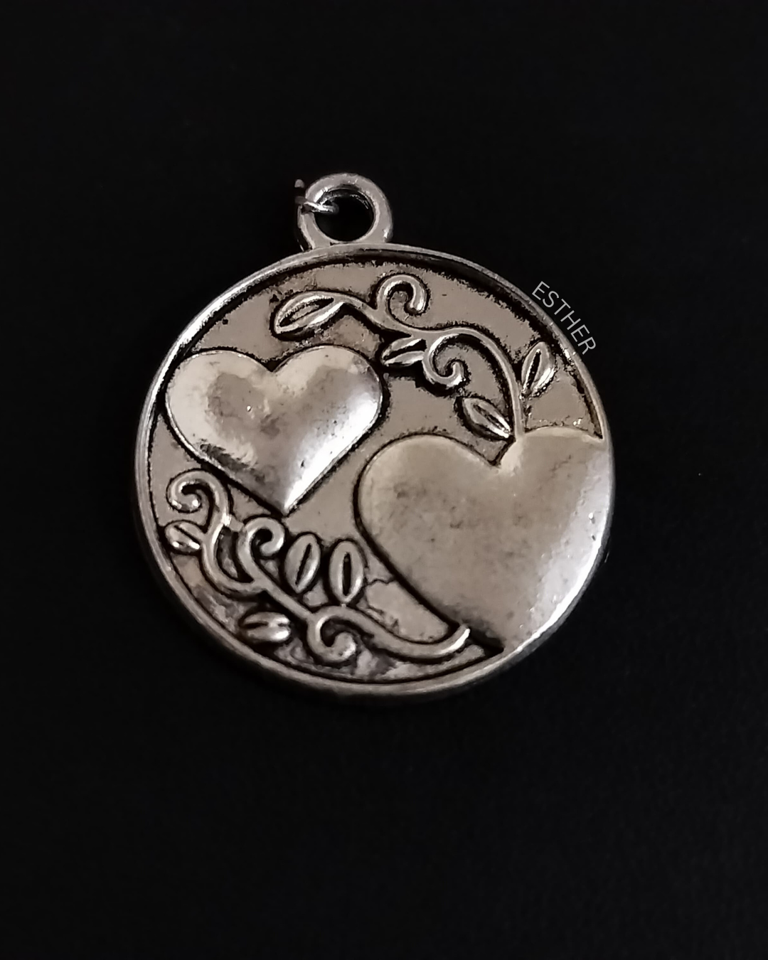 A sister is someone to dream, cry, sing, laugh with - Phone Charm
