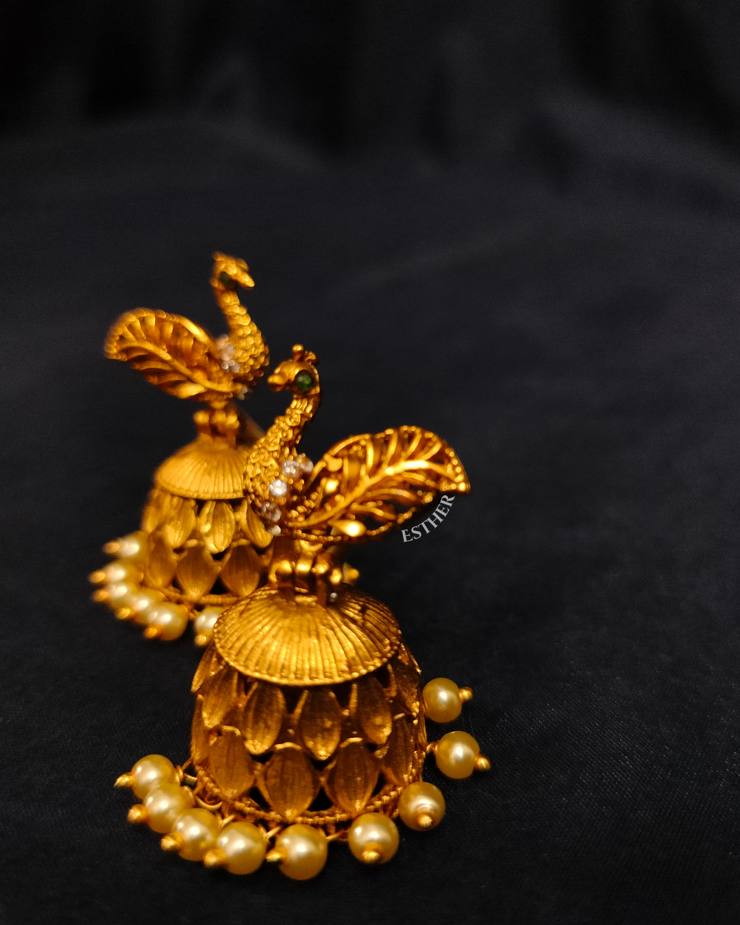 Royal Feathers