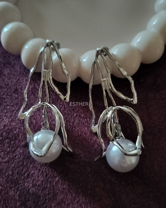 Silver Tulip Earring