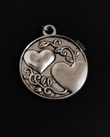 A sister is someone to dream, cry, sing, laugh with - Phone Charm