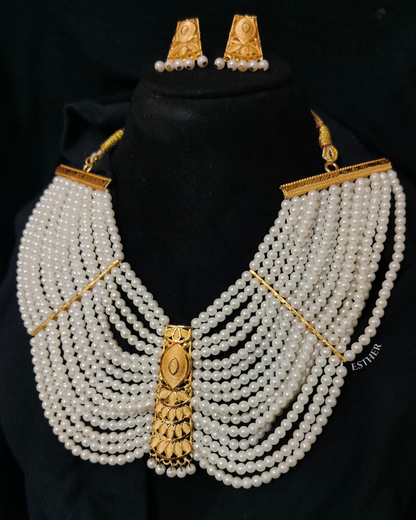 Flowing Pearls